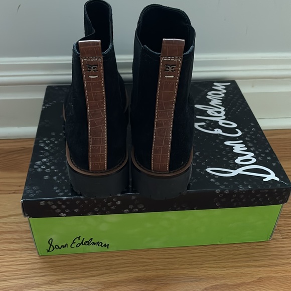 Sam Edelman Jaclyn Waterproof Chelsea boot - Picture 3 of 4